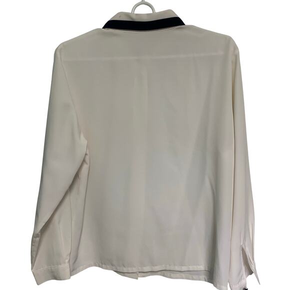 Vintage Women's White and Blue Trim Embroidered Button Up Blouse Size Large - Picture 2 of 6